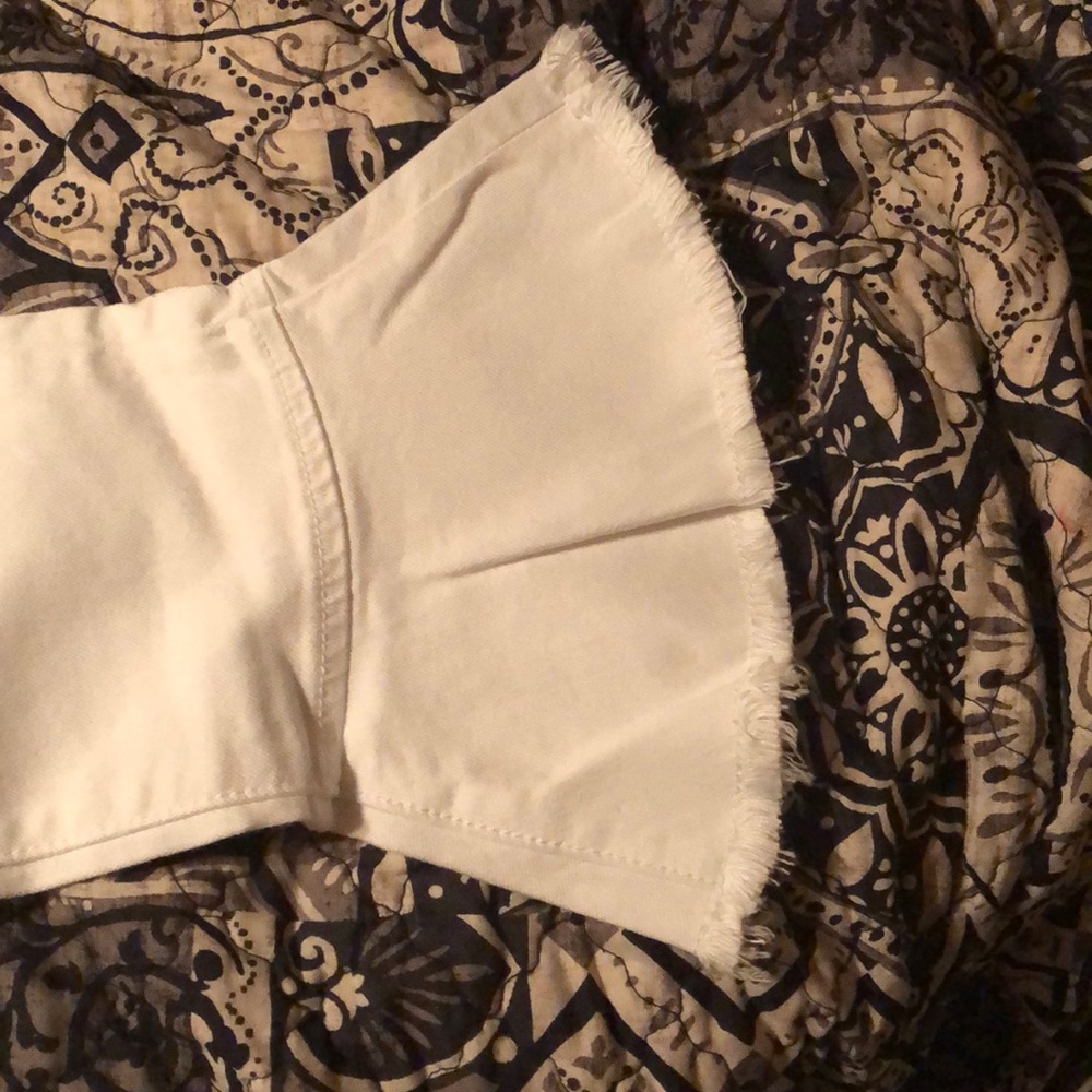 Express Capri Jeans - Picture 2 of 4